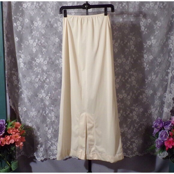 Vintage 70s Skirt Slip 1970s Ivory Maxi Long Half Slip Wedding Boho Size Small - Picture 2 of 5